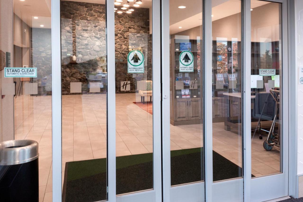 Holiday Inn Marquette By Ihg Экстерьер фото
