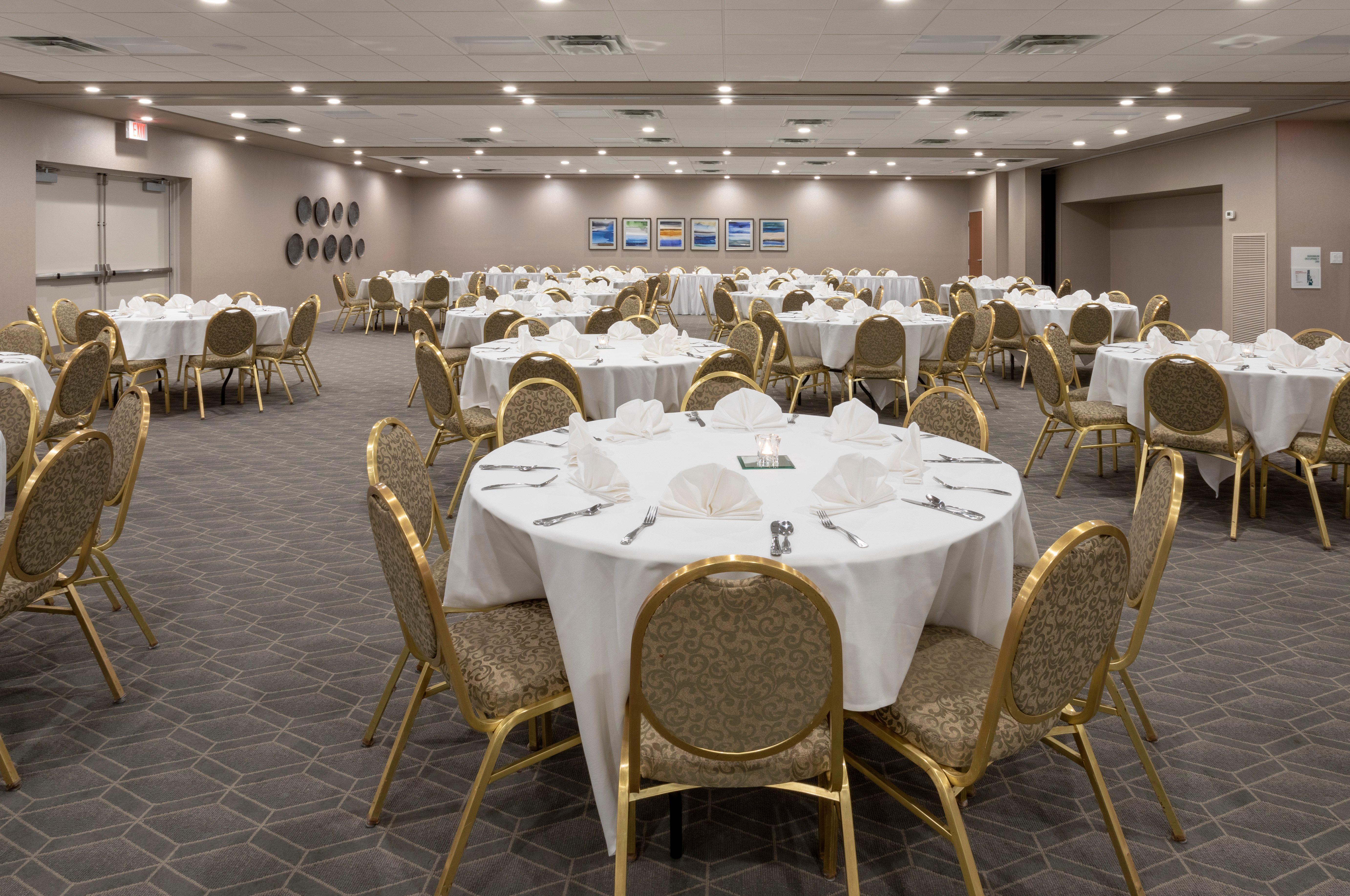 Holiday Inn Marquette By Ihg Экстерьер фото