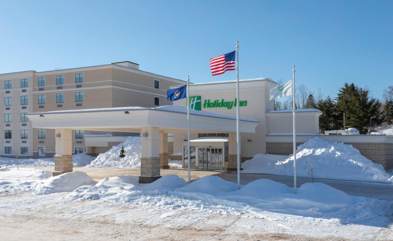 Holiday Inn Marquette By Ihg Экстерьер фото