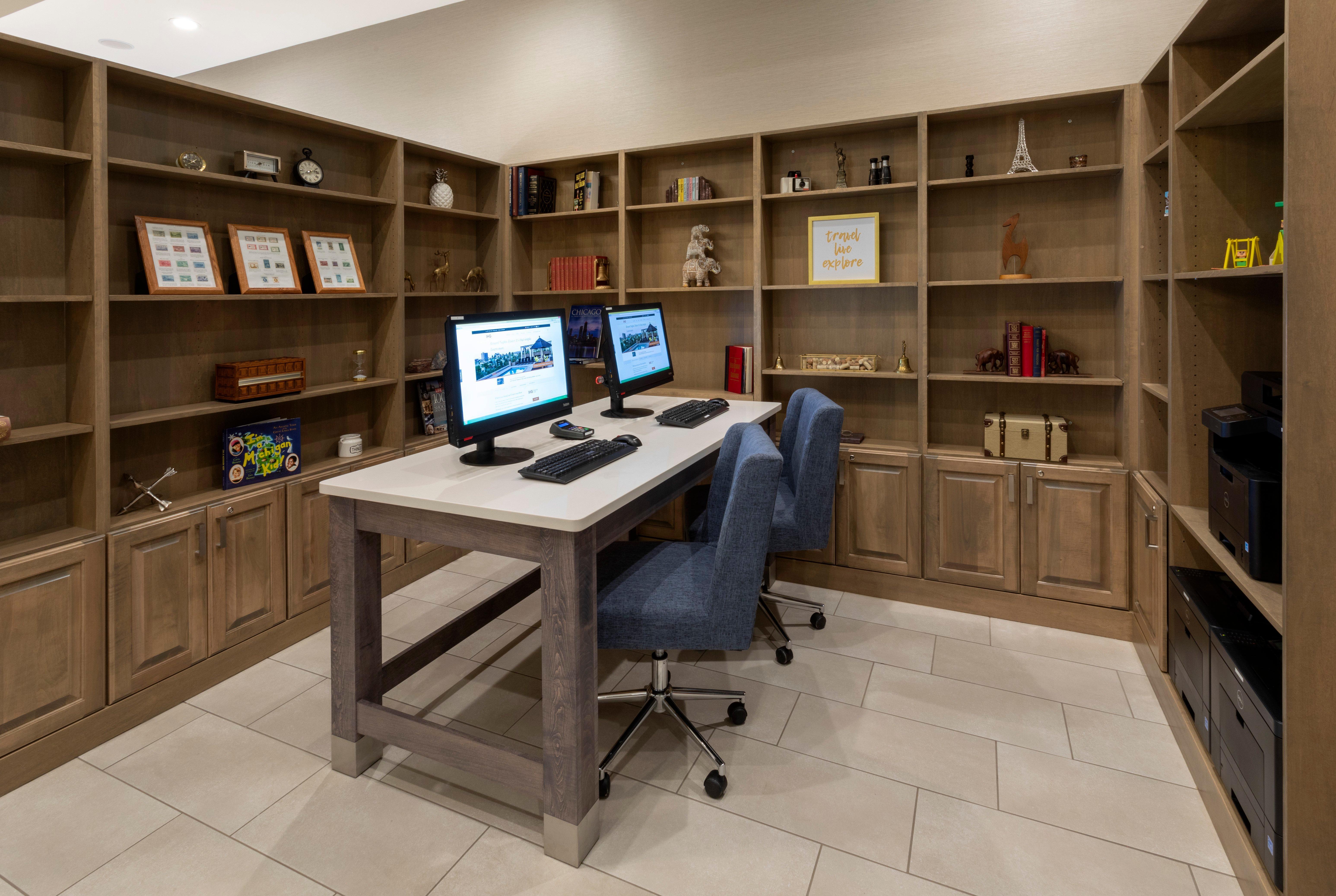 Holiday Inn Marquette By Ihg Экстерьер фото