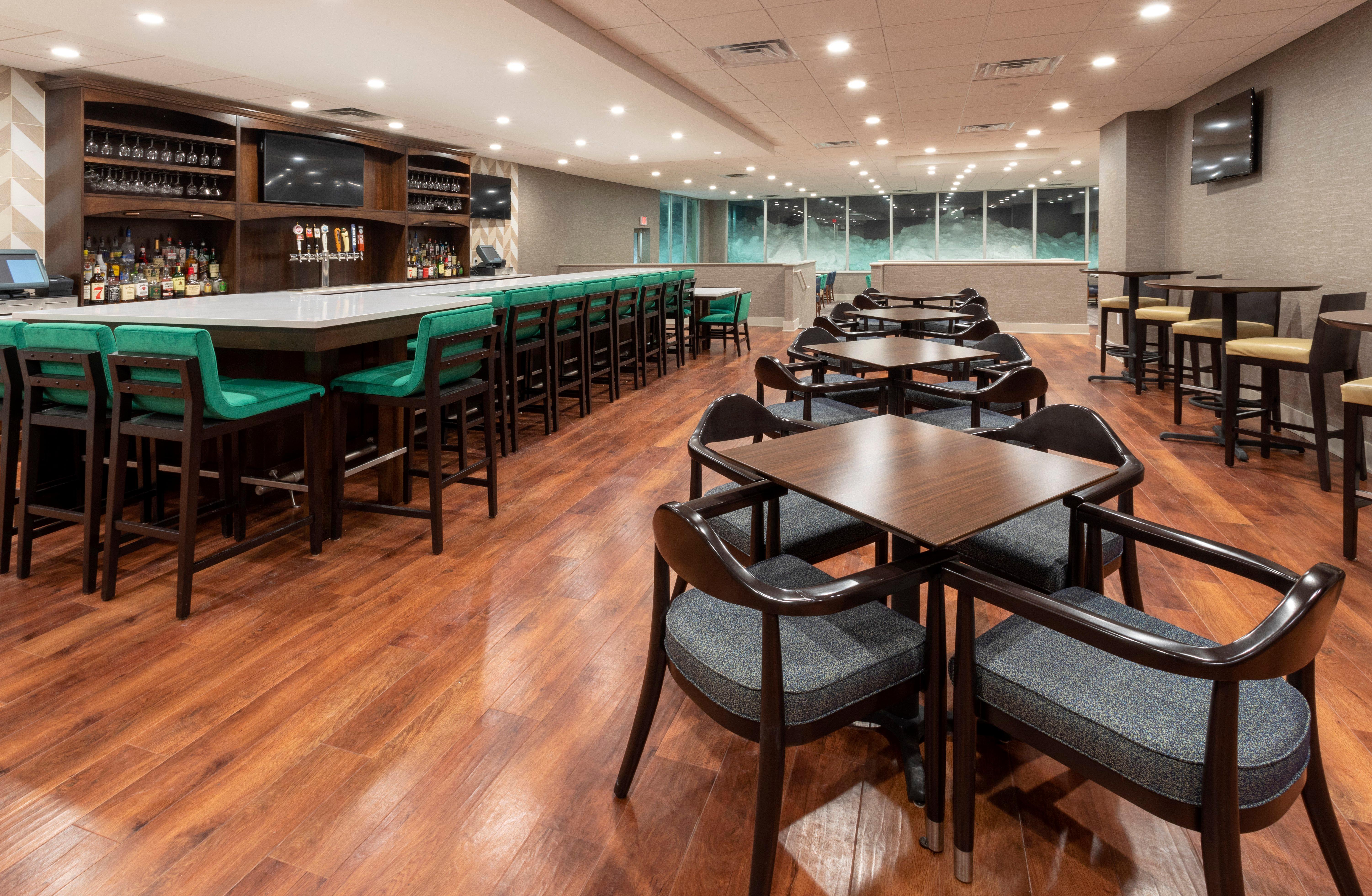 Holiday Inn Marquette By Ihg Экстерьер фото